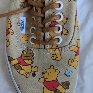 winnie the pooh vans size 8
